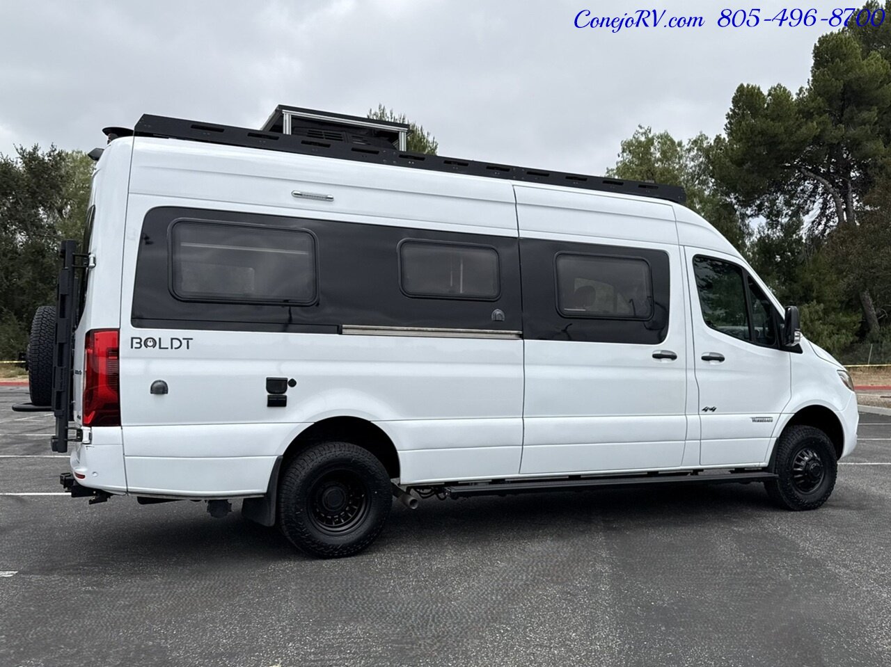 2022 Winnebago Boldt 70BL 4X4 Volta Lithium System Mercedes Turbo Diesel  Custom Upgrades - Photo 4 - Thousand Oaks, CA 91360