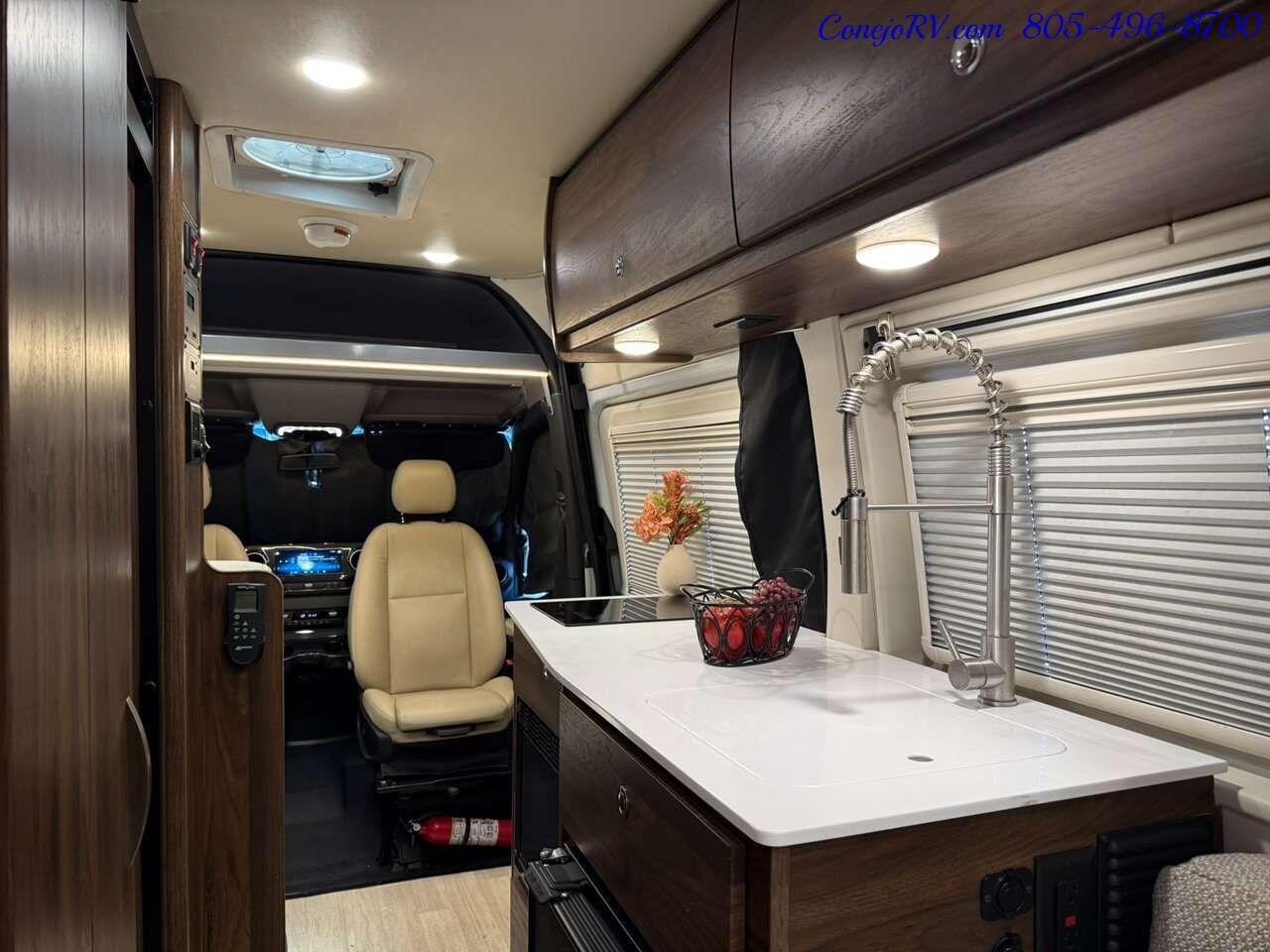 2022 Winnebago Boldt 70BL 4X4 Volta Lithium System Mercedes Turbo Diesel  Custom Upgrades - Photo 28 - Thousand Oaks, CA 91360