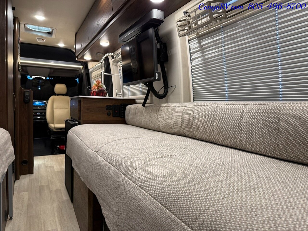 2022 Winnebago Boldt 70BL 4X4 Volta Lithium System Mercedes Turbo Diesel  Custom Upgrades - Photo 26 - Thousand Oaks, CA 91360