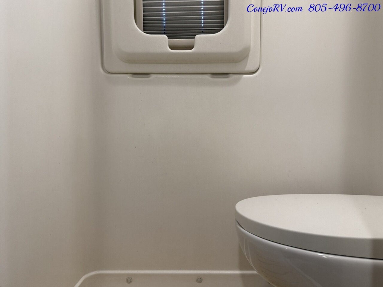 2022 Winnebago Boldt 70BL 4X4 Volta Lithium System Mercedes Turbo Diesel  Custom Upgrades - Photo 17 - Thousand Oaks, CA 91360