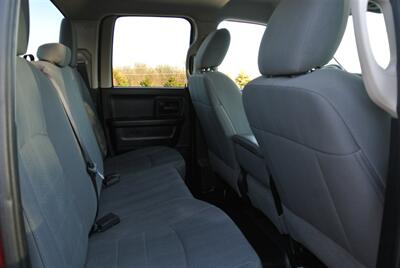 2015 RAM 1500 Express   - Photo 12 - Bucyrus, KS 66013