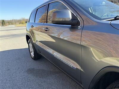 2013 Jeep Grand Cherokee Laredo X   - Photo 30 - Bucyrus, KS 66013