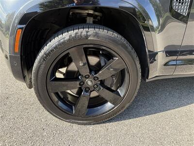 2023 Land Rover Defender 130 X-Dynamic SE   - Photo 27 - Bucyrus, KS 66013