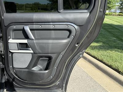 2023 Land Rover Defender 130 X-Dynamic SE   - Photo 45 - Bucyrus, KS 66013