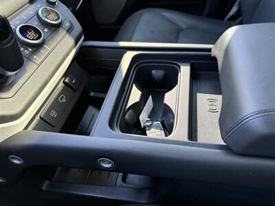 2023 Land Rover Defender 130 X-Dynamic SE   - Photo 22 - Bucyrus, KS 66013