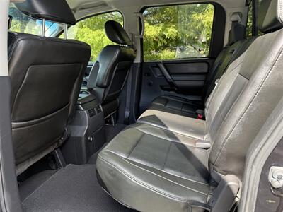 2010 Nissan Titan LE   - Photo 10 - Bucyrus, KS 66013
