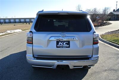 2017 Toyota 4Runner Limited   - Photo 7 - Bucyrus, KS 66013