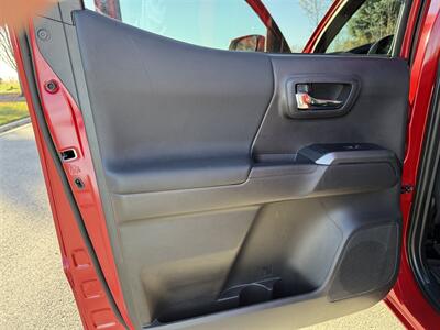 2023 Toyota Tacoma TRD Off Rd. - Photo 33 - Bucyrus, KS 66013