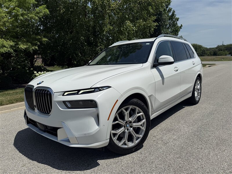 2023 BMW X7 xDrive40i  