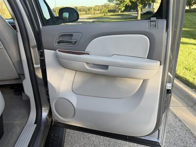 2013 Chevrolet Silverado 1500 LTZ   - Photo 34 - Bucyrus, KS 66013