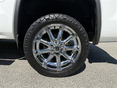 2017 GMC Sierra 1500 SLT   - Photo 26 - Bucyrus, KS 66013