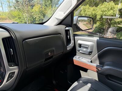 2017 GMC Sierra 1500 SLT   - Photo 18 - Bucyrus, KS 66013