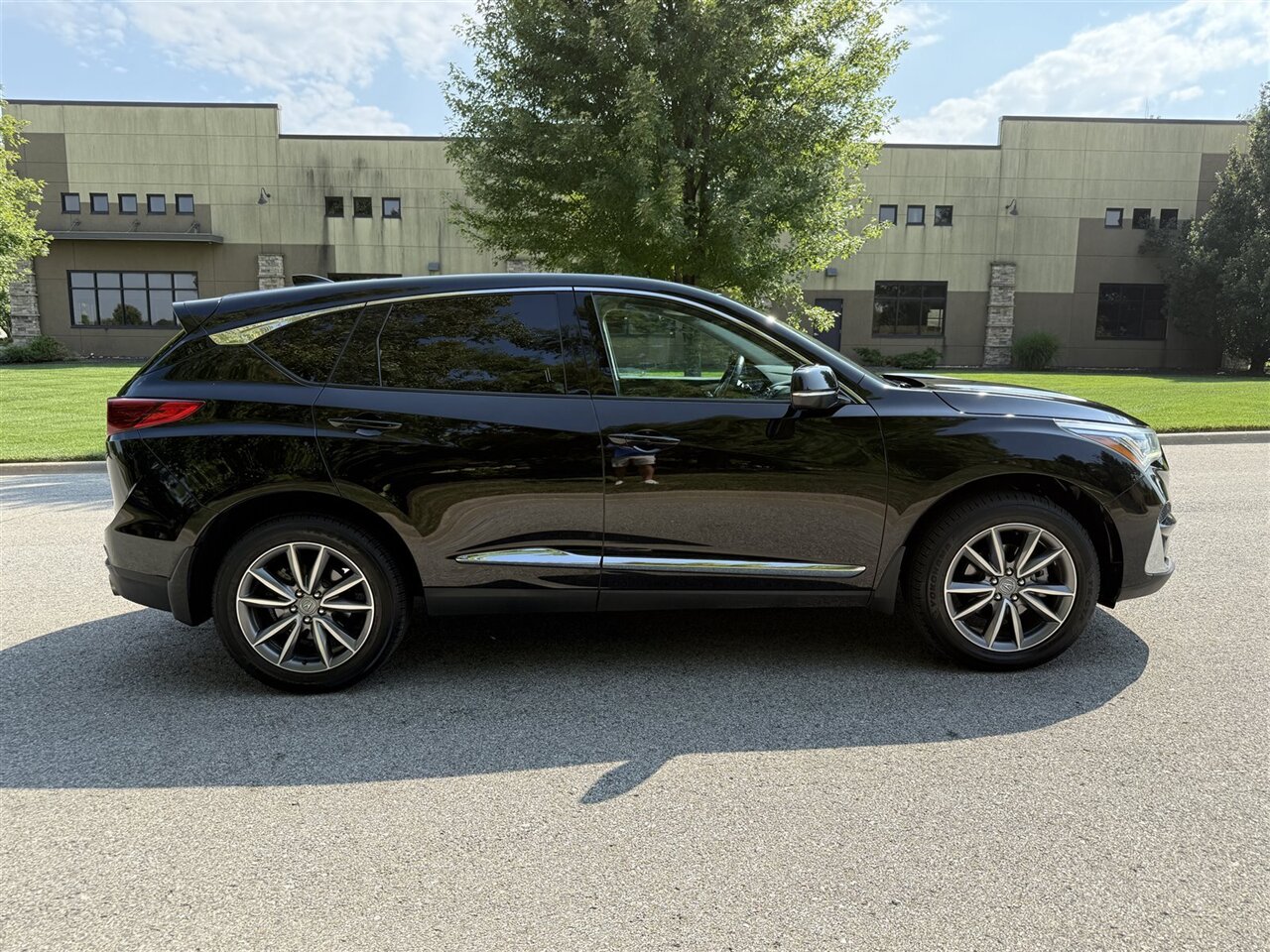 2021 Acura RDX Technology photo 4