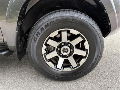2020 Toyota 4Runner TRD Off-Road   - Photo 24 - Bucyrus, KS 66013