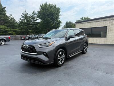 2022 Toyota Highlander XLE SUV