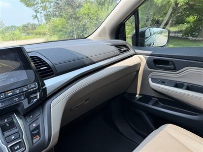 2020 Honda Odyssey Touring   - Photo 23 - Bucyrus, KS 66013