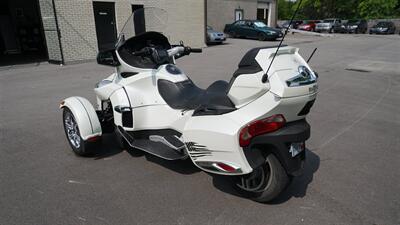 2012 Can-Am Spyder RT Limited   - Photo 8 - Bucyrus, KS 66013