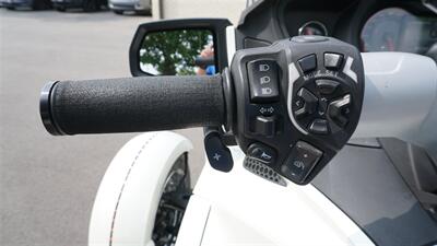 2012 Can-Am Spyder RT Limited   - Photo 14 - Bucyrus, KS 66013