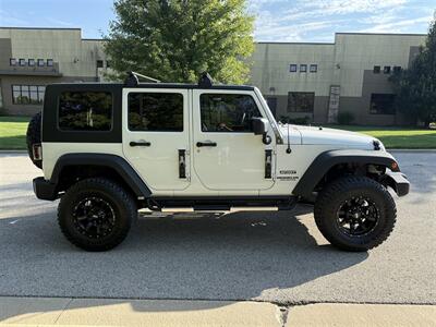 2010 Jeep Wrangler Sport  Unlimited - Photo 5 - Bucyrus, KS 66013