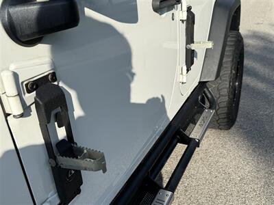 2010 Jeep Wrangler Sport  Unlimited - Photo 26 - Bucyrus, KS 66013