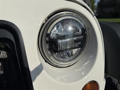2010 Jeep Wrangler Sport  Unlimited - Photo 33 - Bucyrus, KS 66013