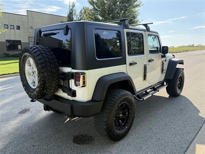2010 Jeep Wrangler Sport  Unlimited - Photo 6 - Bucyrus, KS 66013