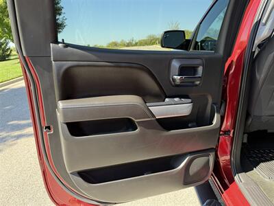 2017 Chevrolet Silverado 1500 LT   - Photo 33 - Bucyrus, KS 66013