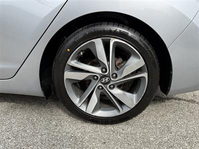 2015 Hyundai Elantra Limited   - Photo 22 - Bucyrus, KS 66013