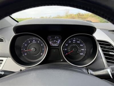 2015 Hyundai Elantra Limited   - Photo 14 - Bucyrus, KS 66013