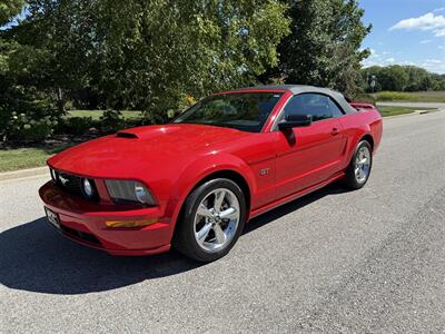 2007 Ford Mustang GT Premium   - Photo 2 - Bucyrus, KS 66013
