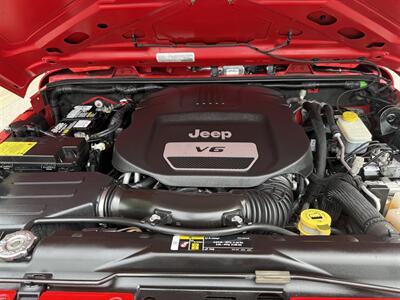 2017 Jeep Wrangler Unlimited Sport S   - Photo 30 - Bucyrus, KS 66013
