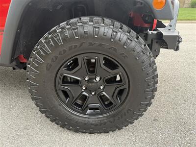 2017 Jeep Wrangler Unlimited Sport S   - Photo 26 - Bucyrus, KS 66013
