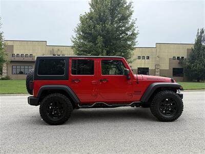 2017 Jeep Wrangler Unlimited Sport S   - Photo 5 - Bucyrus, KS 66013