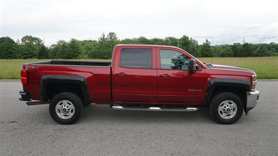 2018 Chevrolet Silverado 2500 LT   - Photo 5 - Bucyrus, KS 66013