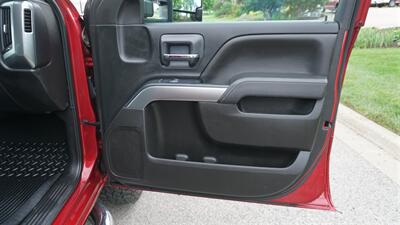 2018 Chevrolet Silverado 2500 LT   - Photo 39 - Bucyrus, KS 66013