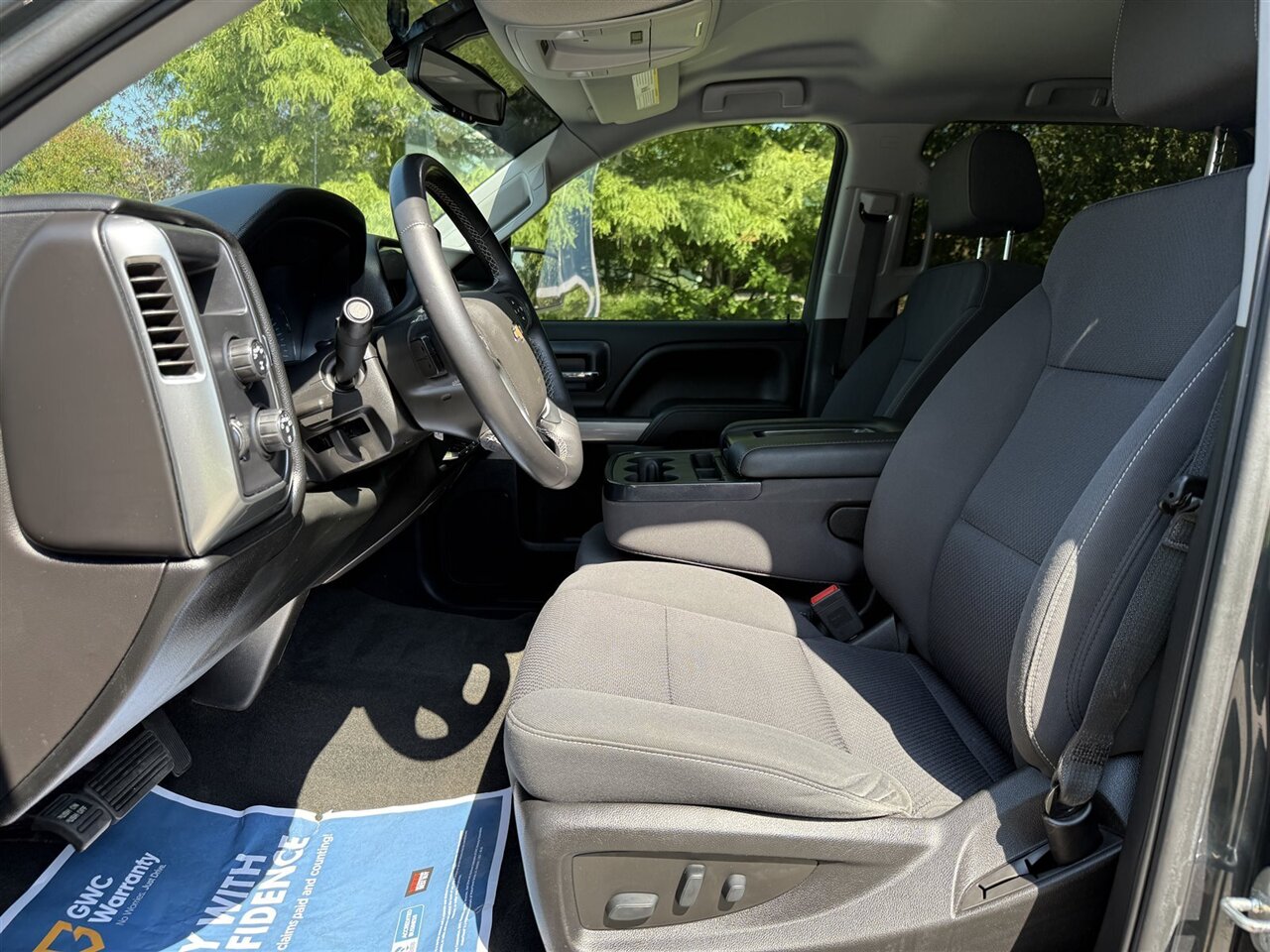 2018 Chevrolet Silverado 1500 LT photo 9