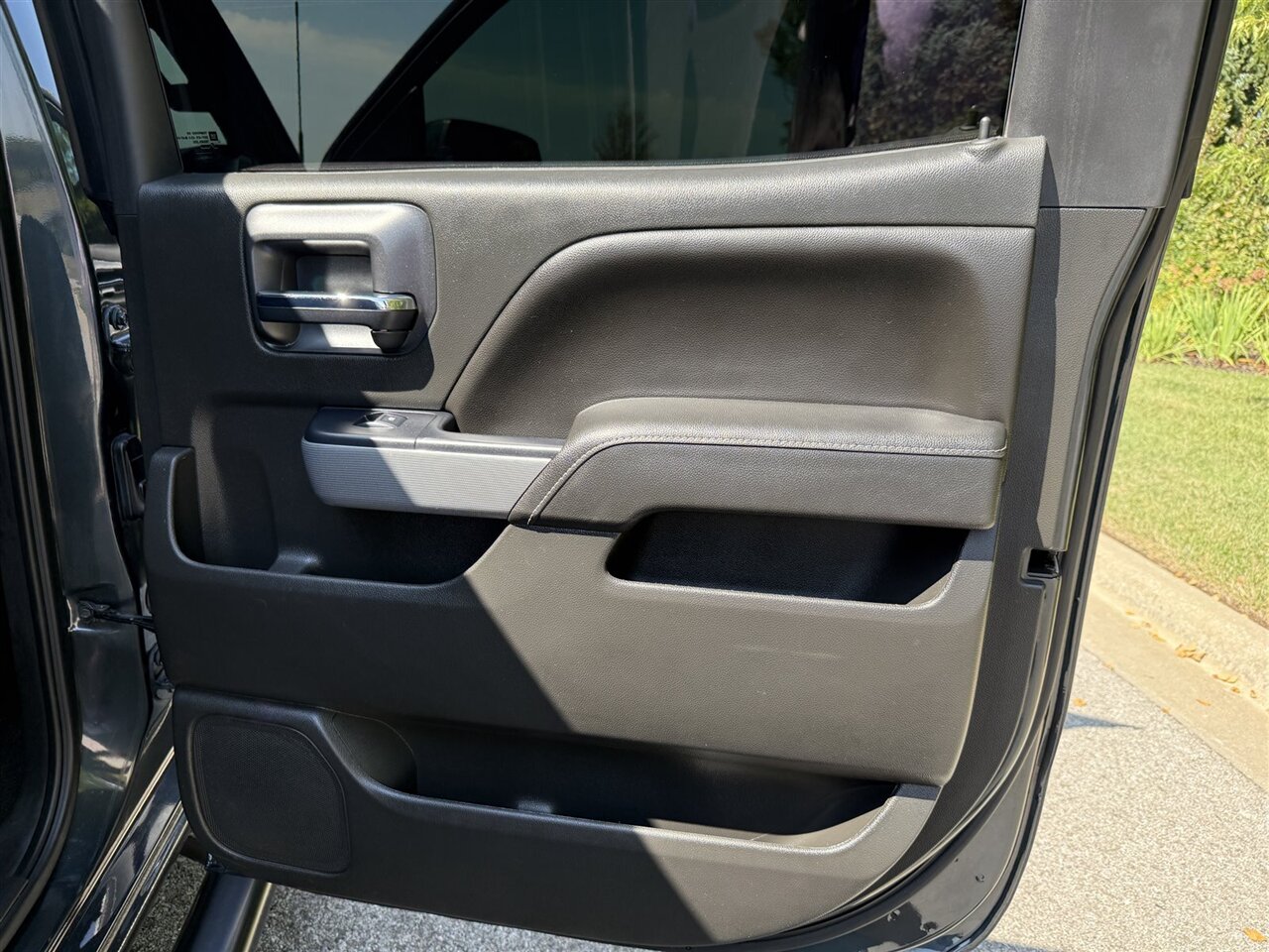 2018 Chevrolet Silverado 1500 LT photo 33