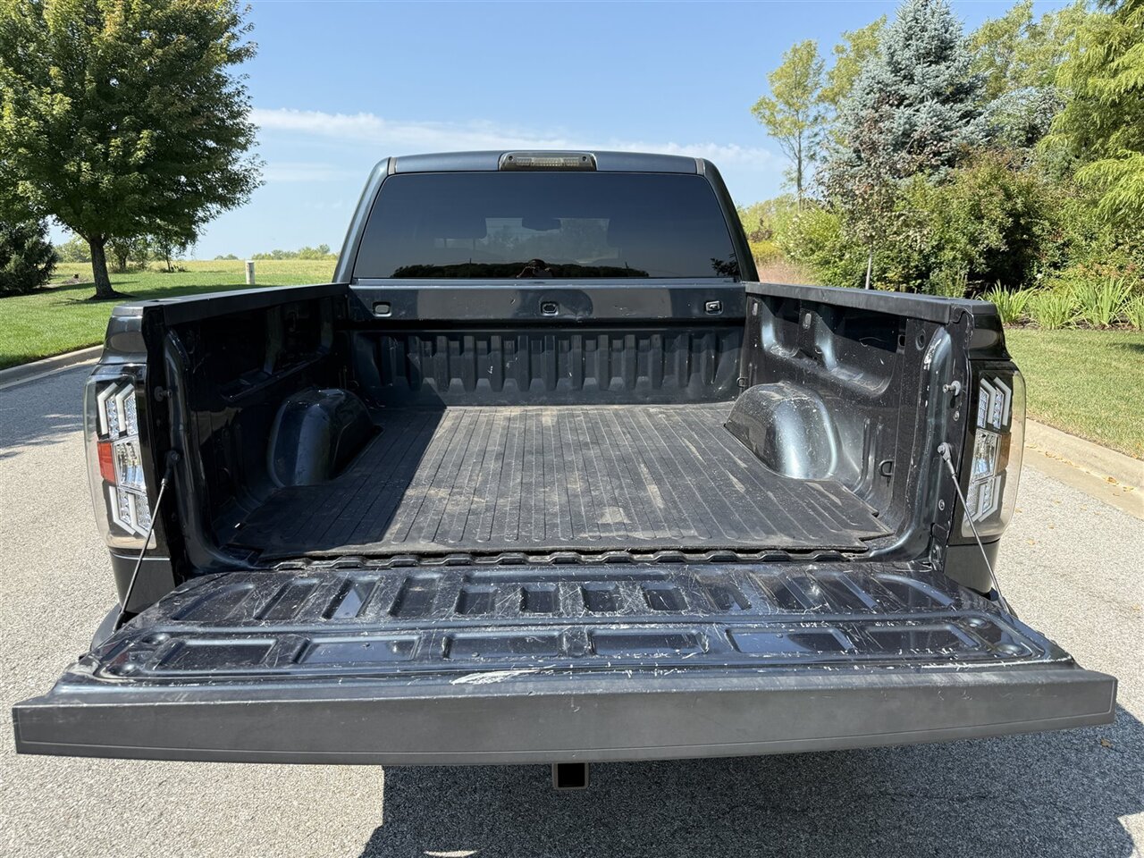 2018 Chevrolet Silverado 1500 LT photo 28