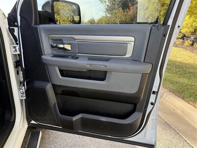 2016 RAM 1500 Big Horn   - Photo 36 - Bucyrus, KS 66013