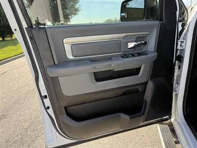 2016 RAM 1500 Big Horn   - Photo 35 - Bucyrus, KS 66013