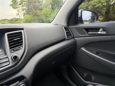 2016 Hyundai Tucson Limited   - Photo 18 - Bucyrus, KS 66013