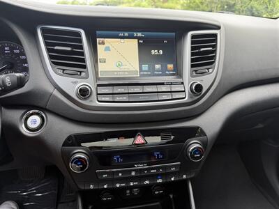 2016 Hyundai Tucson Limited   - Photo 16 - Bucyrus, KS 66013