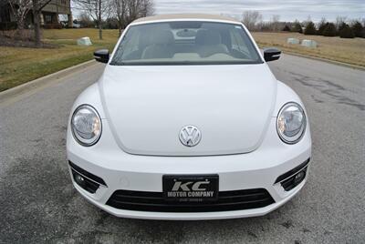 2013 Volkswagen Beetle Convertible Turbo   - Photo 5 - Bucyrus, KS 66013