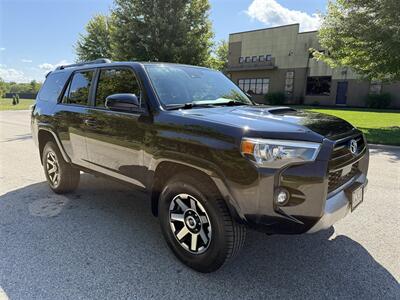 2021 Toyota 4Runner TRD Off-Road   - Photo 4 - Bucyrus, KS 66013