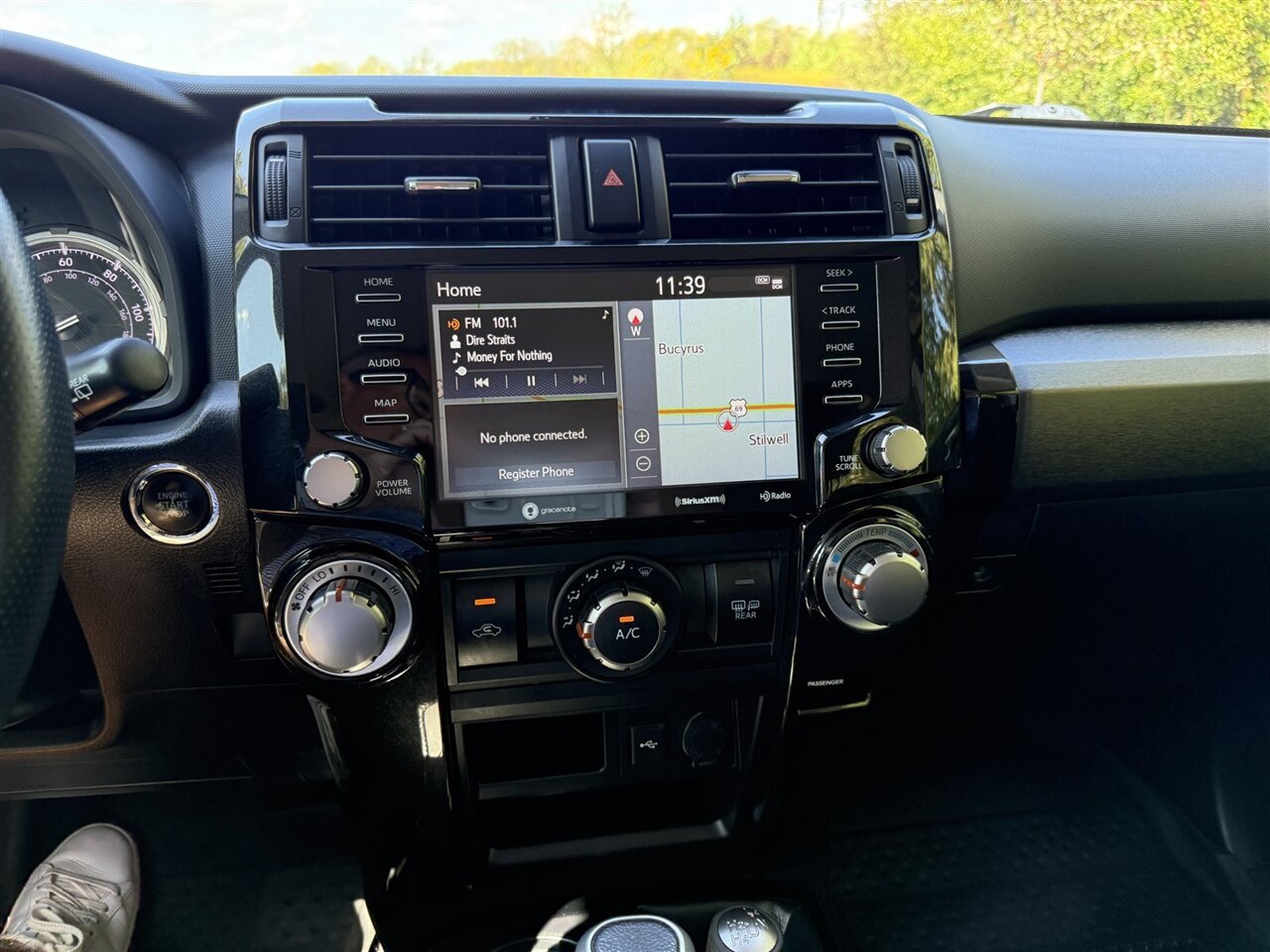 2021 Toyota 4Runner TRD Off-Road photo 13