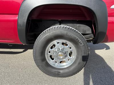 2005 Chevrolet Silverado 2500 LT - Photo 30 - Bucyrus, KS 66013