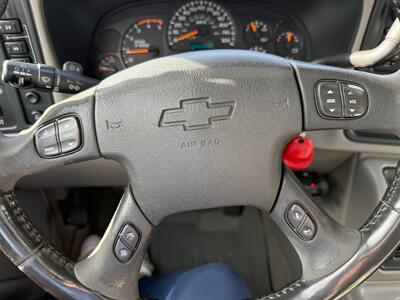 2005 Chevrolet Silverado 2500 LT - Photo 21 - Bucyrus, KS 66013