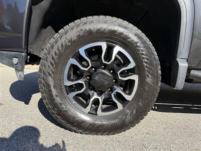 2020 GMC Sierra 2500 AT4   - Photo 28 - Bucyrus, KS 66013