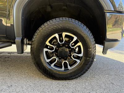 2020 GMC Sierra 2500 AT4   - Photo 31 - Bucyrus, KS 66013