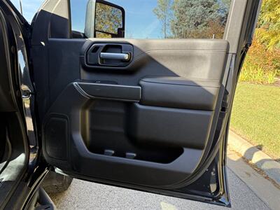 2020 GMC Sierra 2500 AT4   - Photo 38 - Bucyrus, KS 66013